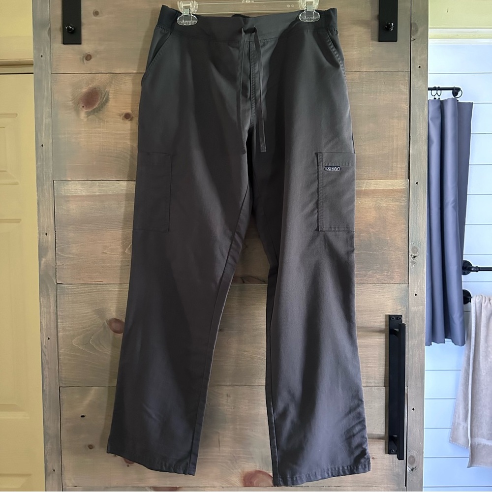 Women’s scrub pants size Medium